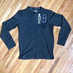 American Eagle Gray Long Sleeve T-Shirt